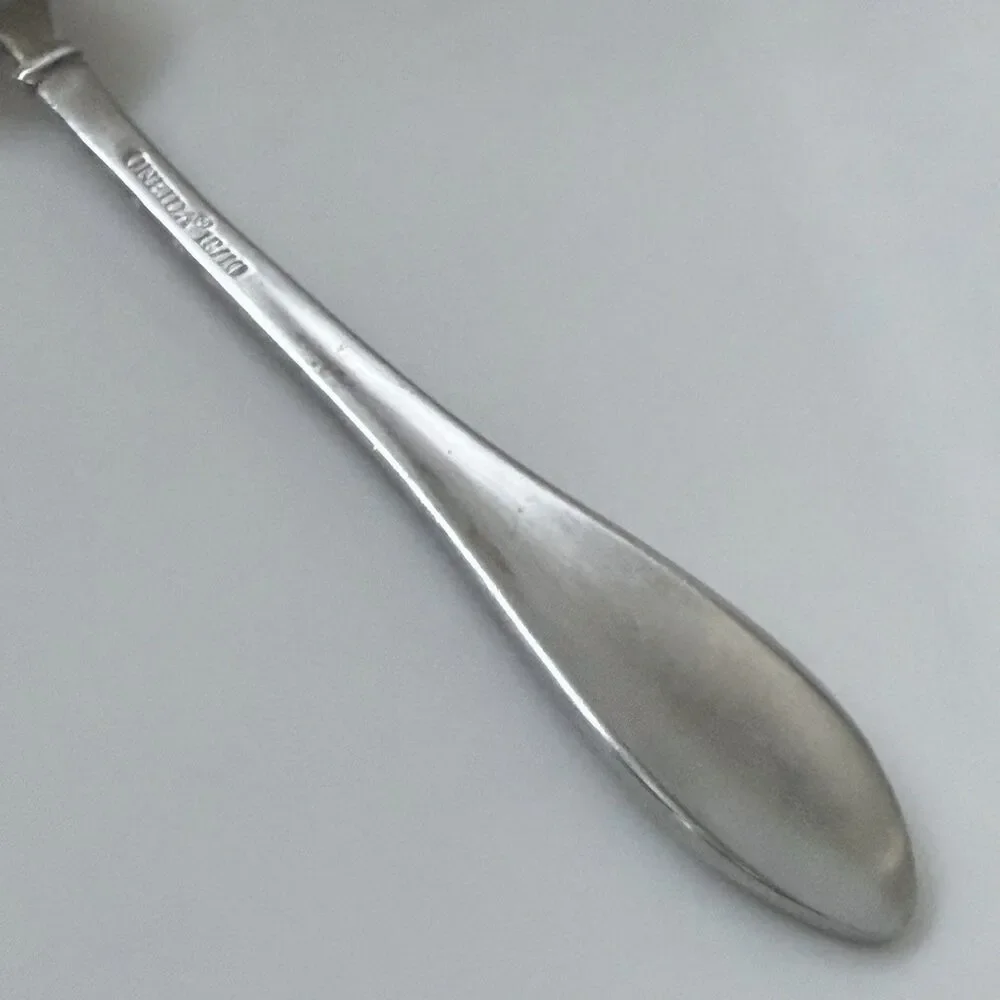 1pc ONEIDA Jackson Salad Fork 7” Stainless 18/10 Plain Satin Frost